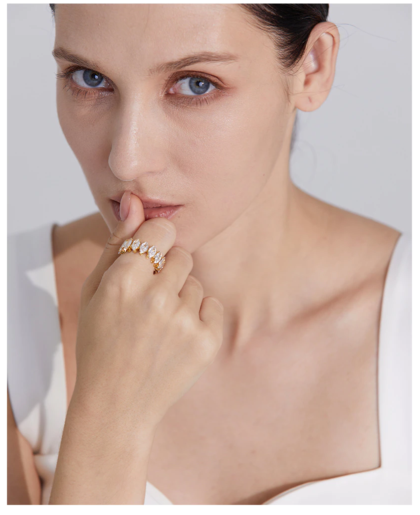 Glinsterende Luxe Ring | Een ring met een echte Bling-factor!