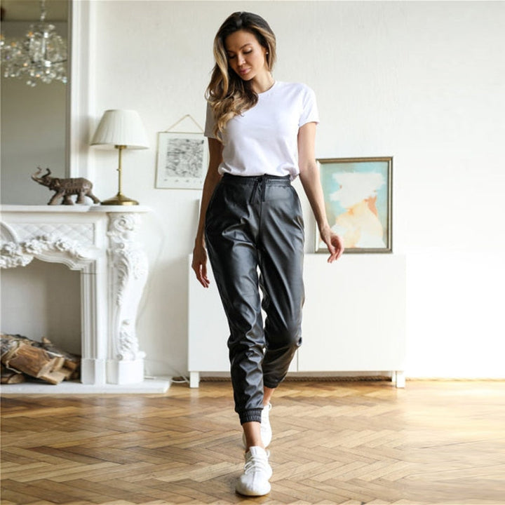 Lola Leren Pantalon | Een casual damesbroek