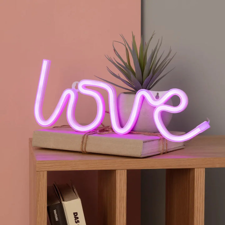 Love Neon Letters | Creëer een romantische scene